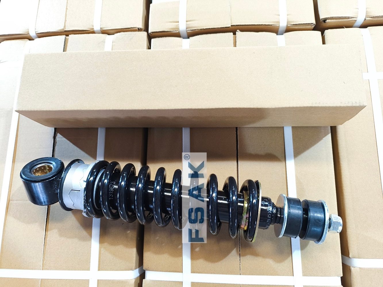 DAF XF95 Truck Shock Absorber 1319673 5