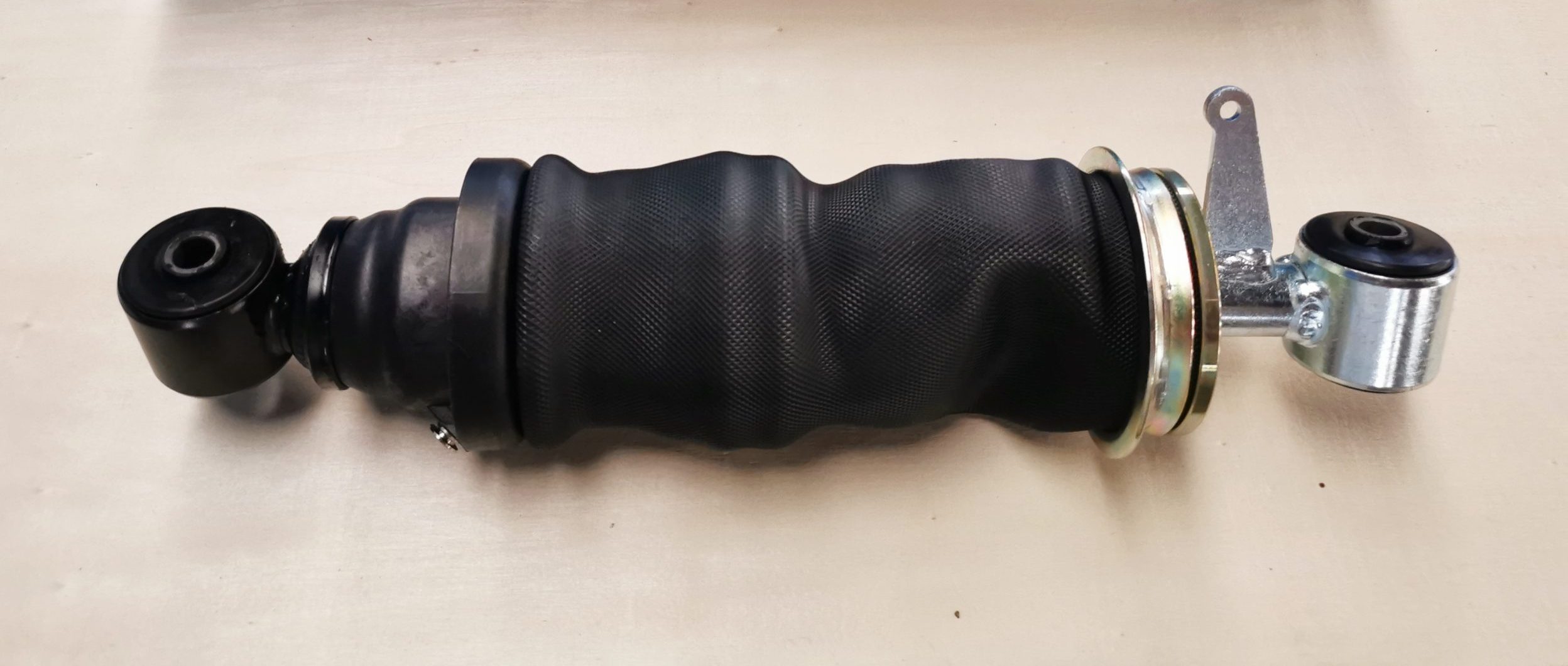 Cabin Air Spring Shock Absorber For MAN 85417226009 2
